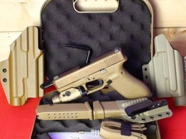 Glock 19x in 9mm FDE