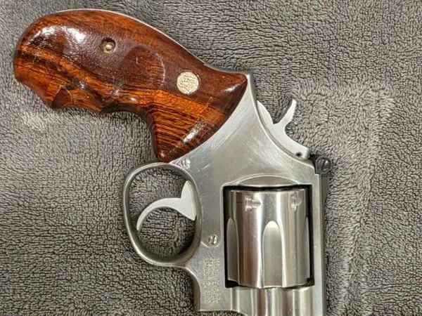S&W, Stainless, RB, 686, 357mag, 2,5" Barrel