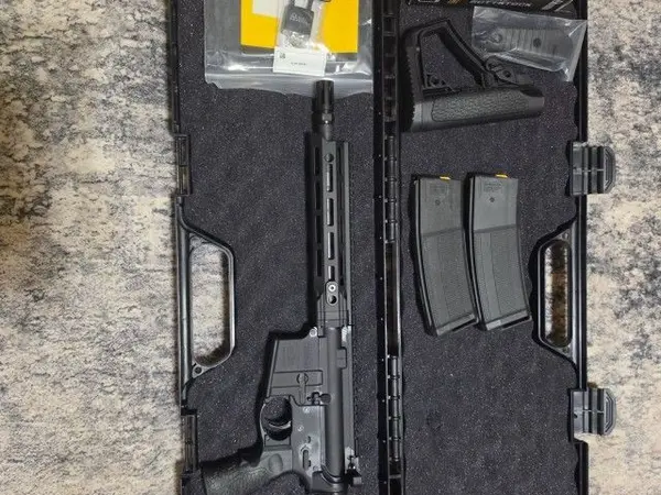 Daniel Defense DDM4 V7P brand new