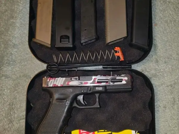 Custom Glock 17 Gen5 9mm