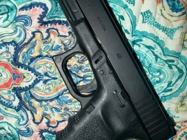 Pistols Pistols Pistols