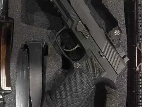 Sig Sauer P320C RX 9mm with Romeo 1 sight