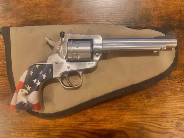 Ruger New Model Single Six .22 WMR Stainless Steel
