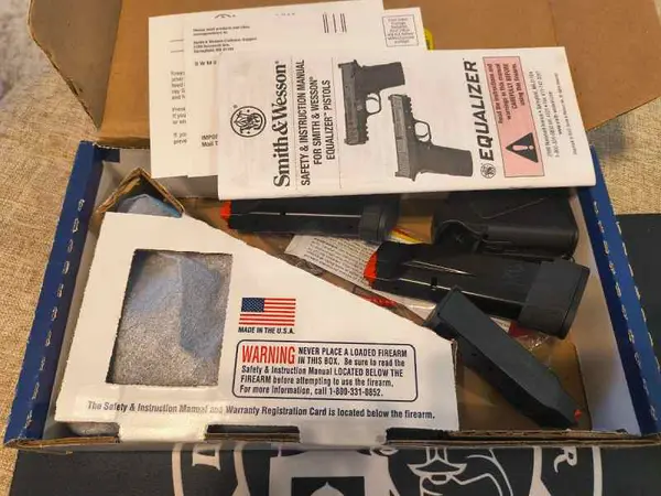 Smith & Wesson Equalizer 9mm Pistol