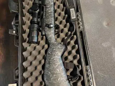 Weatherby Mark V Accumark 300 Win Mag