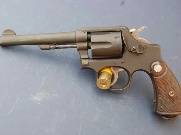 Smith & Wesson .38/200 M&P Service Revolver