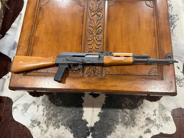 Extremely rare and beautiful AK built from MWT