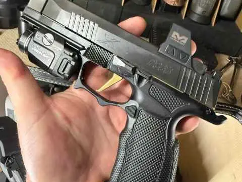Sig P365 Icarus Precision