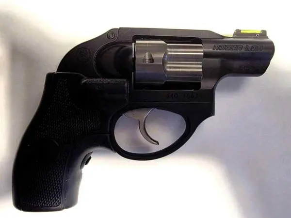 RUGER LCR W/CTC RED LASER GRIPS REDUCED 38spl+P