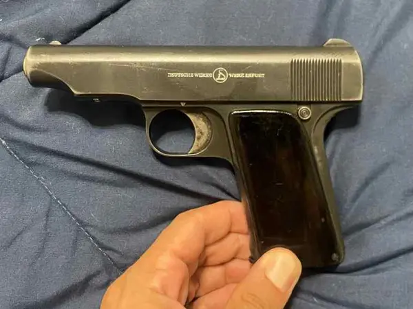 Deutsche Werke Ortgies Pistol