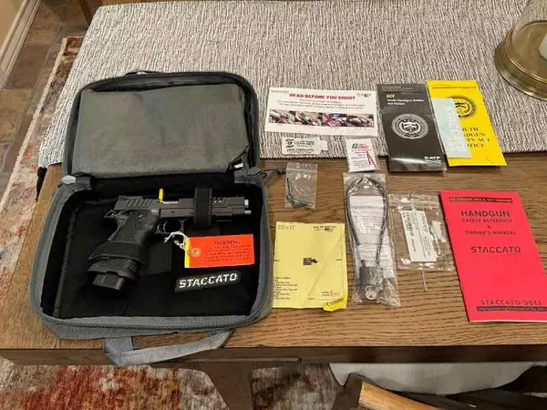 Staccato 2011 XL 9mm Pistol Unfired 3 Mags NEW