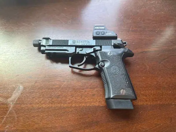 Beretta 80X, Holosun 507c ACSS, PHLSTER Enigma