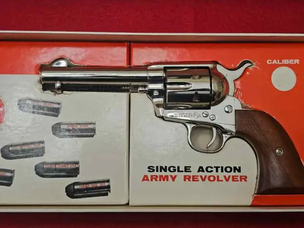 Colt Single Action Army 2d gen 1968 Nickel