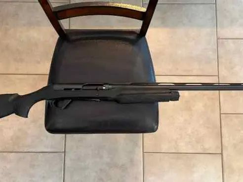 Benelli SBE II - New-12 ga, 3.5" with 28"