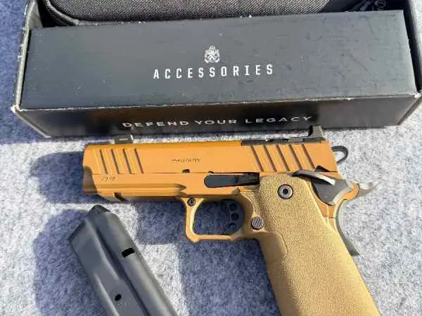4.25” Coyote Brown Springfield Prodigy Comp DS