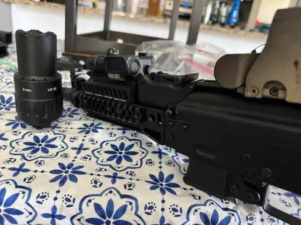 KUSA KP9 full Zenitico