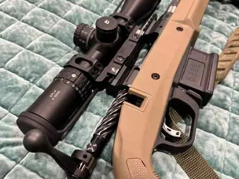 Savage 110 Ultralight 6.5CM with Magpul stock