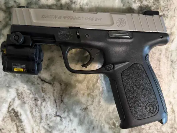 9mm Pistol S&W SD9VE