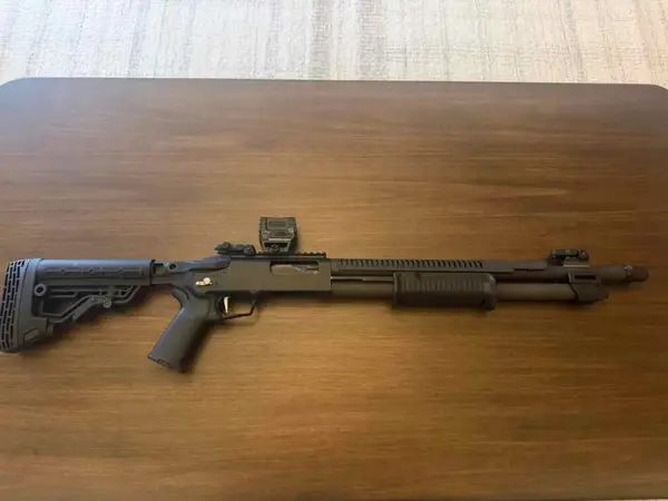 Mossberg 590R