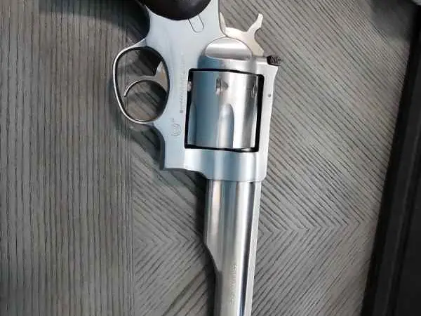 Ruger Redhawk