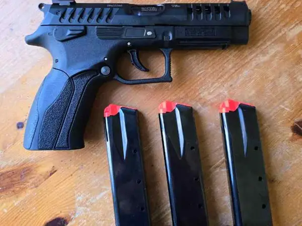 LNIB Grand Power K100 X-Trim 9mm w/3 Magazines