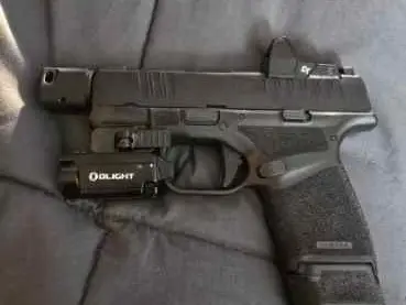 Hellcat® Micro-Compact with threaded barrel and co