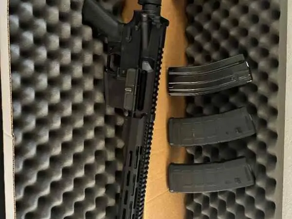 Radical Firearms AR-15 MHR 5.56mm NATO 16in