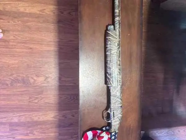 Mossberg 930 Duck Commander 12 Gauge - Like New