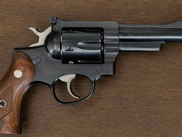 RUGER SECURITY SIX .357 REVOLVER
