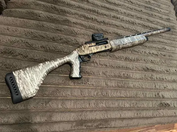 Mossberg 935 (3 1/2” Magnum)