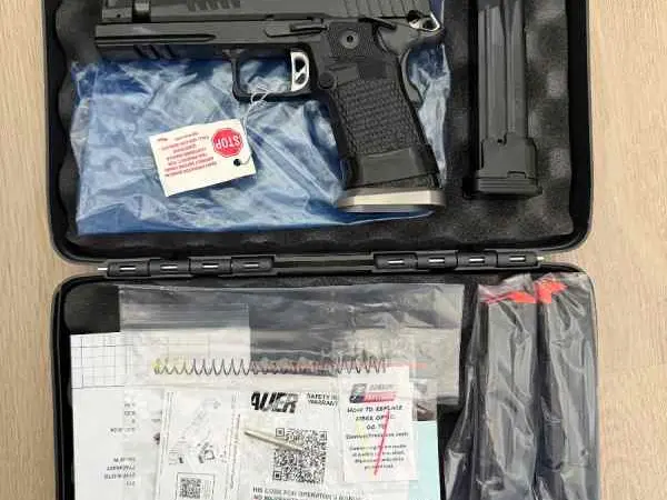 NEW Sig P211 GTO