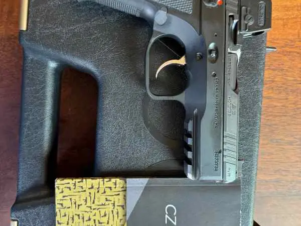 CZ Shadow 2 compact like new