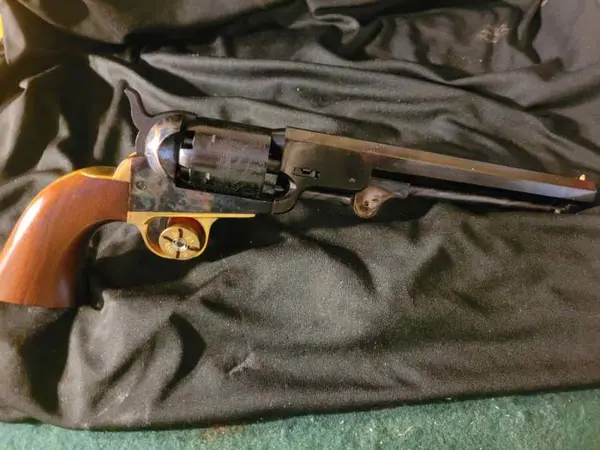 Pietta Navy .36 revolver 7 1/2 barrel steel frame