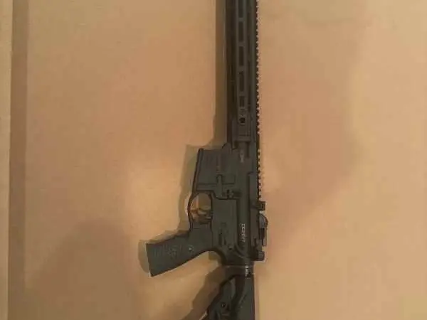 Daniel Defense DDM4V7