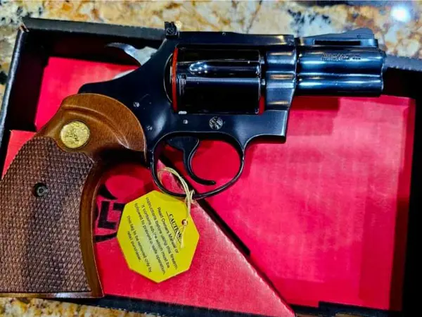 Colt Diamondback