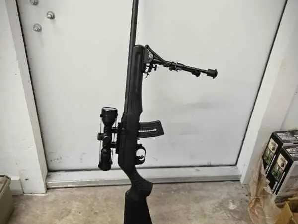2 rifles and 2 shotguns