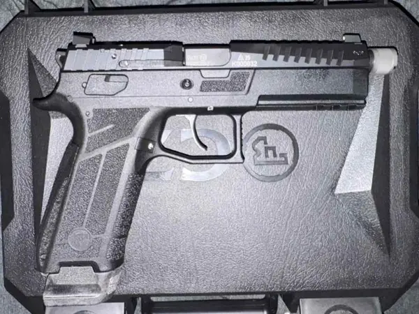 CZ P-09F OR SR