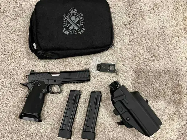 Springfield Prodigy 2011 / Double Stack 1911