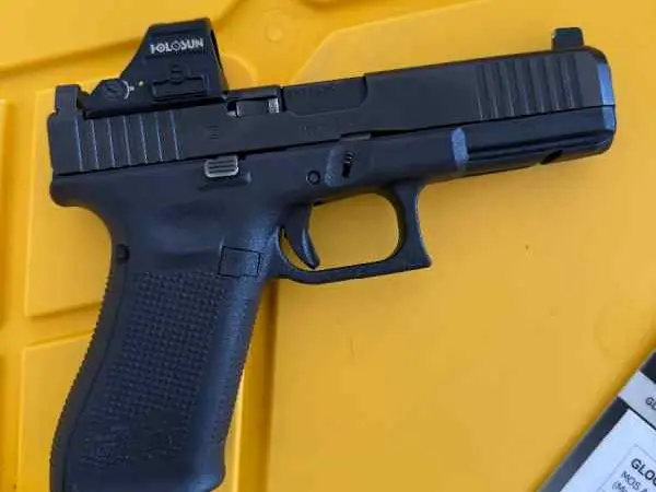 Glock 17 Gen 5 MOS