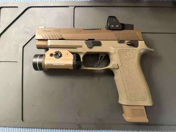 WTS Sig P320 M17 LNIB with extras