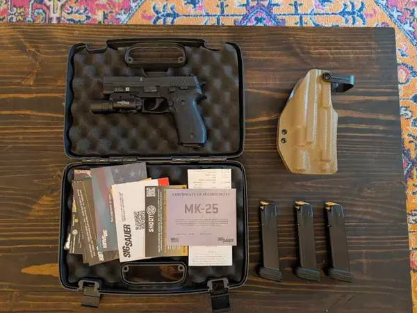FS: SIG Sauer P226 MK25