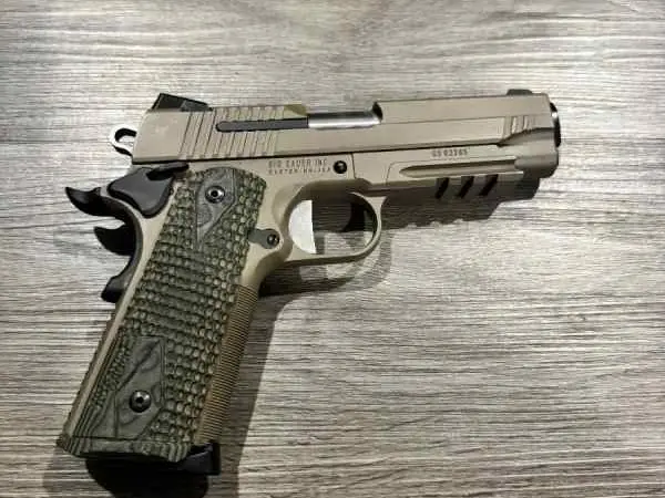 Sig Commander 1911
