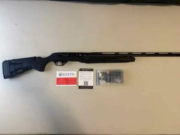 New, unused Beretta AX800 - 12ga - 30"
