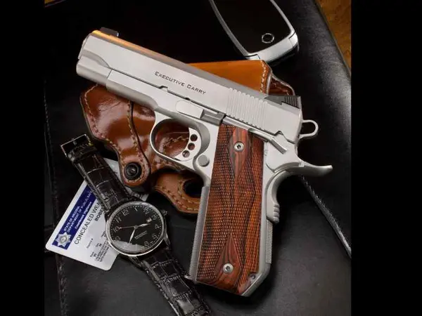 Ed Brown (Executive Carry) .45 ACP