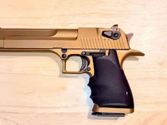 Desert Eagle IMI 44mag