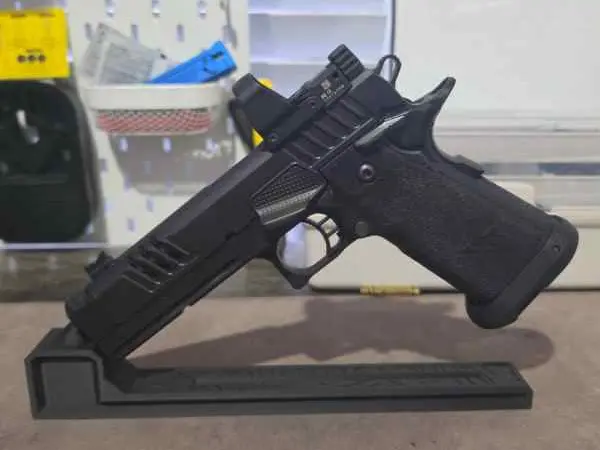 Staccato XC <100 rounds w/dot, Priced to sell
