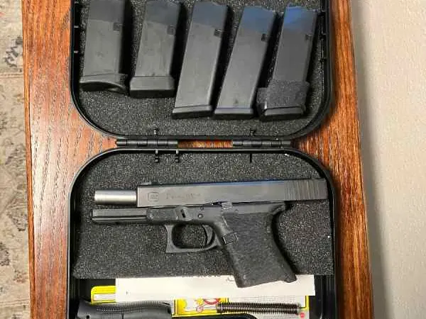 Glock 21 Gen 4 (45 ACP) Night Sights