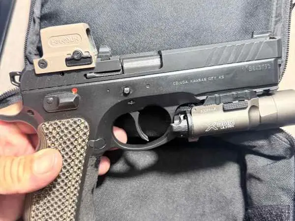 Trade or sale cz75 sp01 tactical