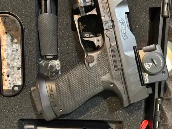 Walther PDP PRO-E w/optic and Trijicon sights