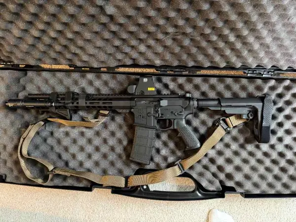 Custom built pistol AR 13.7” Good Condition
